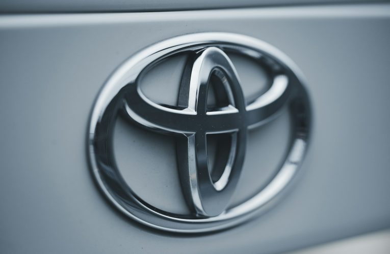 Toyota Industries recibe oferta de adquisición del grupo Toyota
